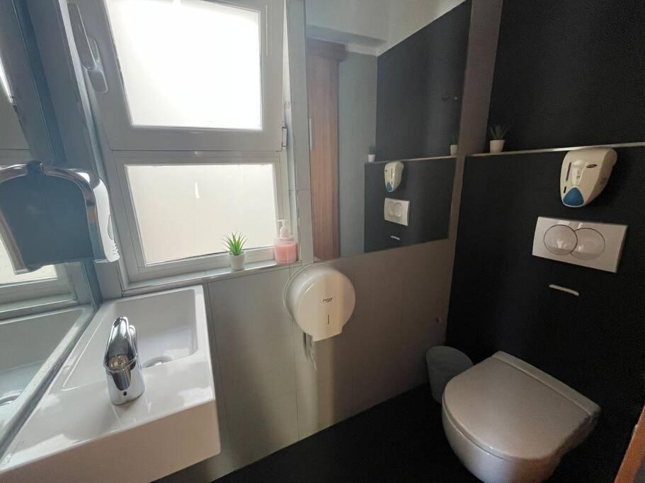 3 Bedroom, 2,5 Bathroom - Bairro Alto Residence Лісабон Екстер'єр фото